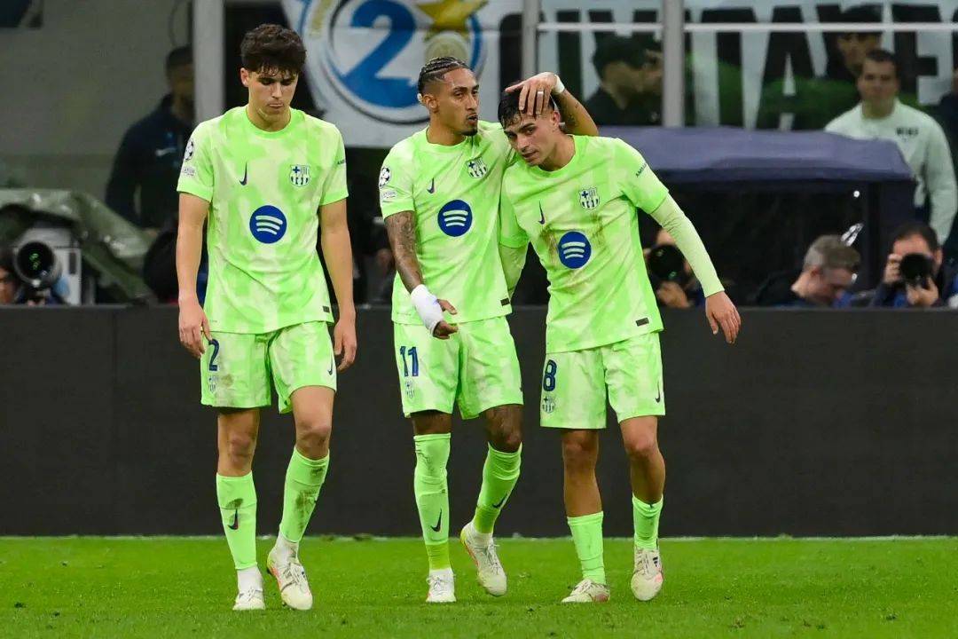 国际米兰今晚远射贴柱,志在全明星赛名次提升,底气十足,团队化学反应显著 国际米兰今晚远射贴柱,志在全明星赛名次提升,底气十足,团队化学反应显著