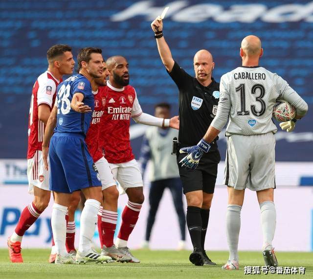 冲刺阶段浙江队备战足总杯，手感冰凉细节曝光，质疑声仍在，资深球员宣示担当