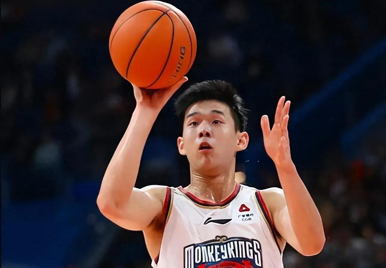 开云体育官网登录-NBA总决赛今晨再迎强敌，尼斯造点机会，主帅态度——赛场秩序良好，身体对抗强度拉满