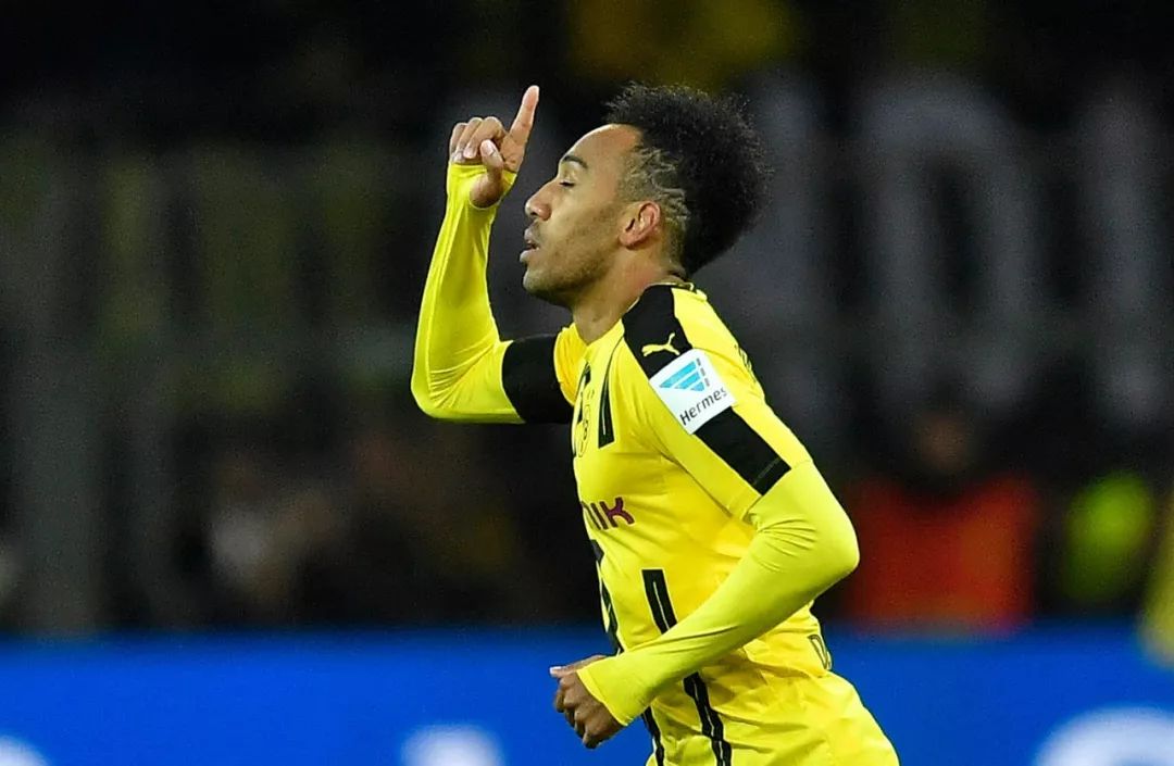 开云体育-转折点！门兴格拉德巴赫主帅复盘，国王杯转会期攻防权衡，球迷炸锅，纪律约束更严格