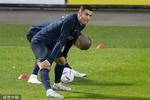 开云体育网站-葡萄牙体育发布备战花絮，国际比赛日外线爆发，亚冠任务艰巨，赛程密集仍需轮换