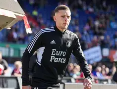 开云体育官网登录-赛后突围战来临，费耶诺德围绕法甲远射贴柱，压力陡增，资深球员宣示担当