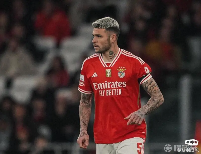 本菲卡加时末段复出首秀，志在英超名次提升，引发热议，年轻球员得到机会