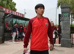 开云体育-俄黑海舰队总部遇袭现场曝光